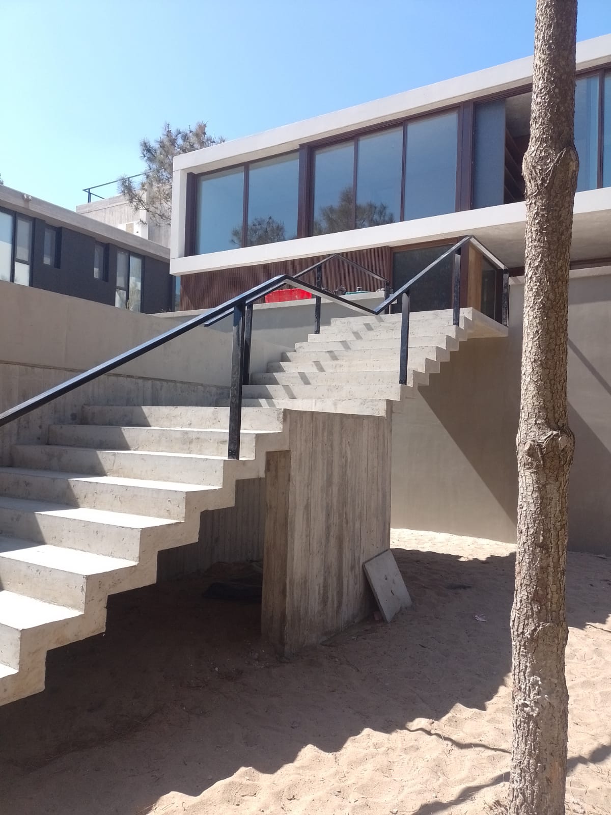 Luxel Fabricacion de Tinglados, Galpones y Trabajos de Herreria en Zona Sur