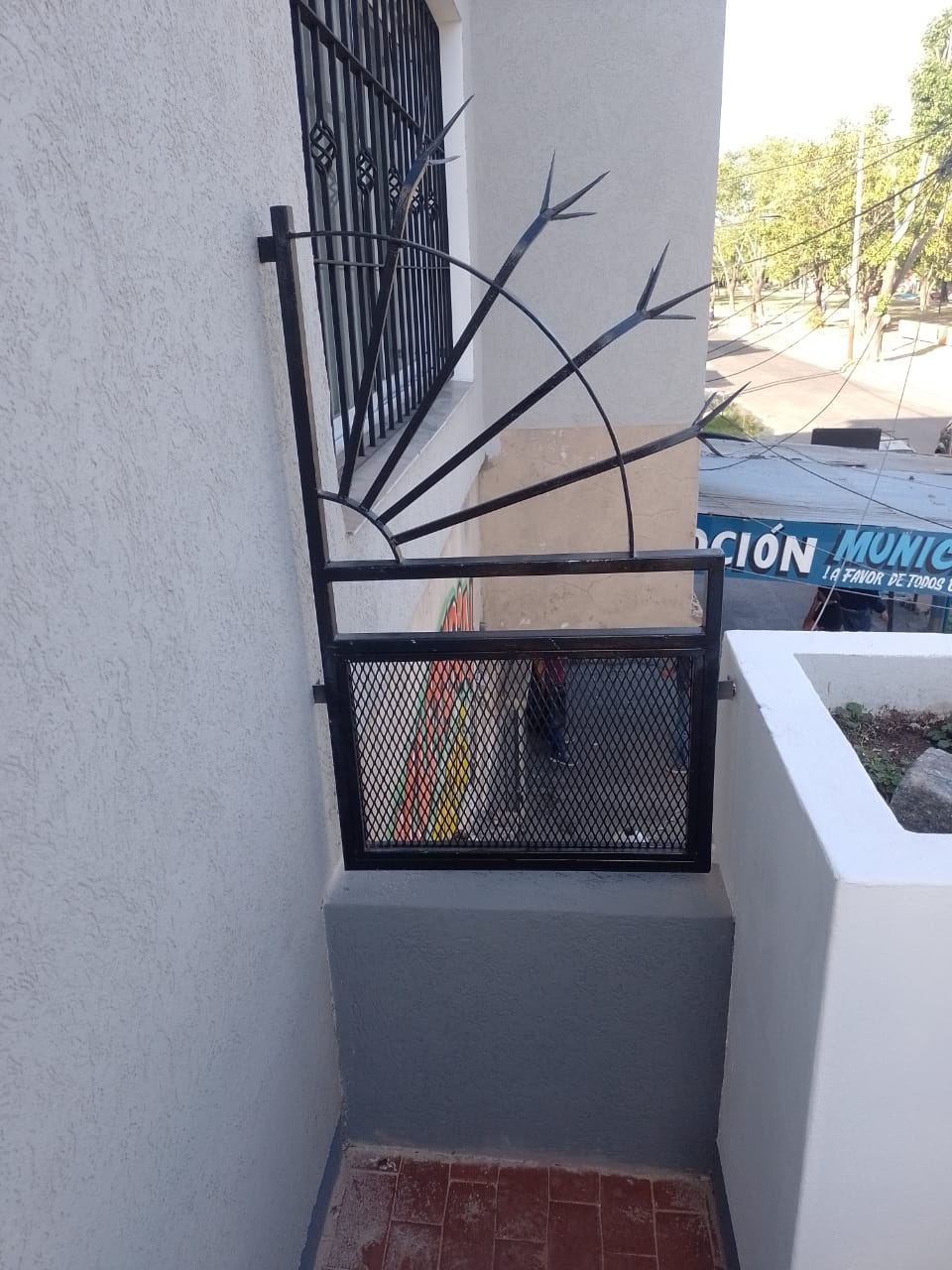 Luxel Fabricacion de Tinglados, Galpones y Trabajos de Herreria en Zona Sur