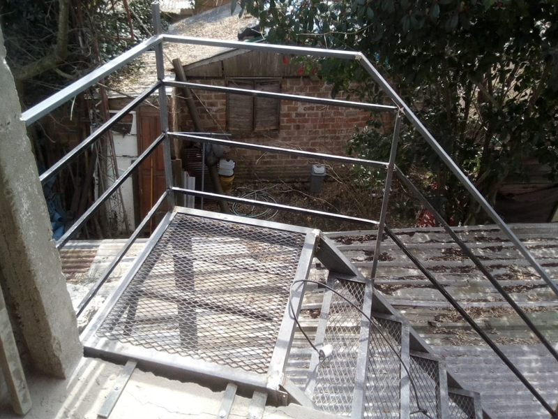 Luxel Fabricacion de Tinglados, Galpones y Trabajos de Herreria en Zona Sur
