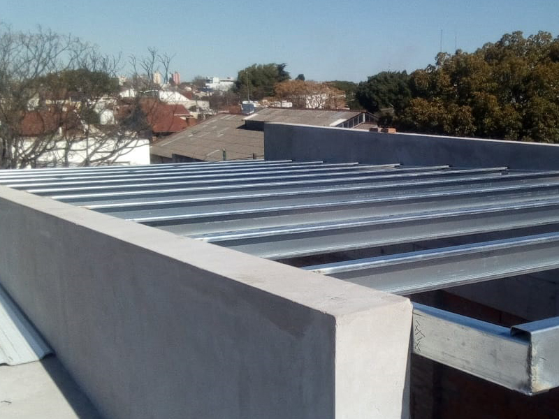 Luxel Fabricacion de Tinglados, Galpones y Trabajos de Herreria